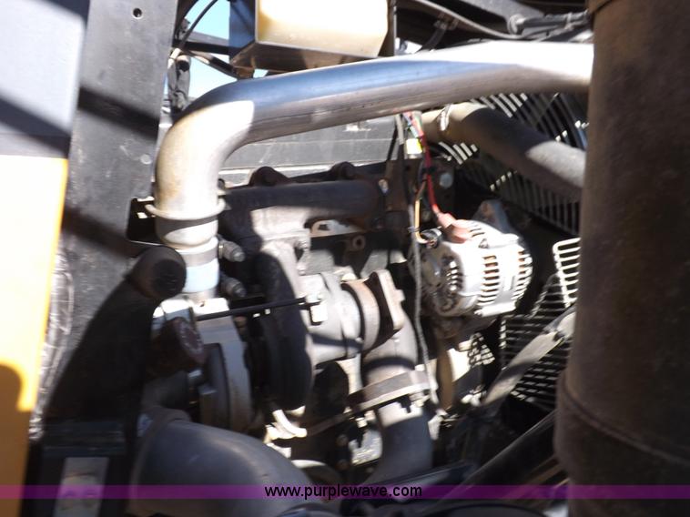 image for item K3199 2013 SpraCoupe 4460 self-propelled sprayer