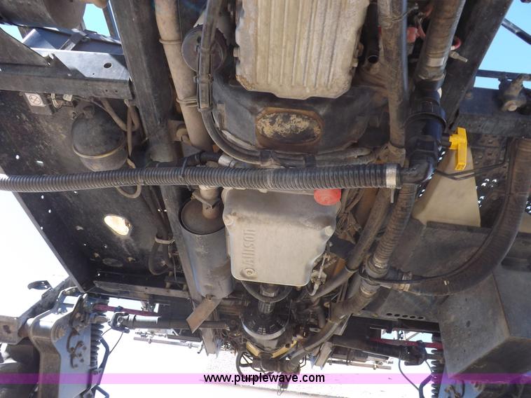 image for item K3199 2013 SpraCoupe 4460 self-propelled sprayer