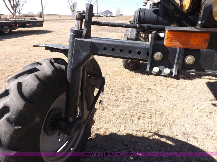 image for item K3199 2013 SpraCoupe 4460 self-propelled sprayer