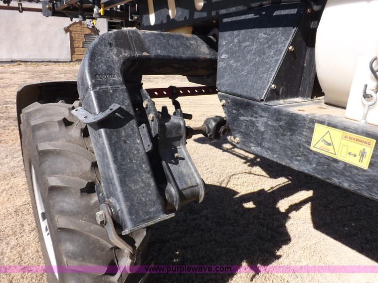 image for item K3199 2013 SpraCoupe 4460 self-propelled sprayer