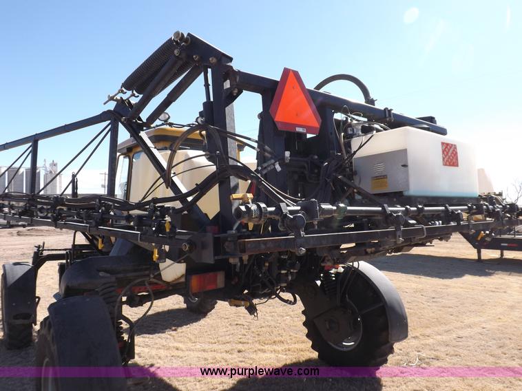 image for item K3199 2013 SpraCoupe 4460 self-propelled sprayer