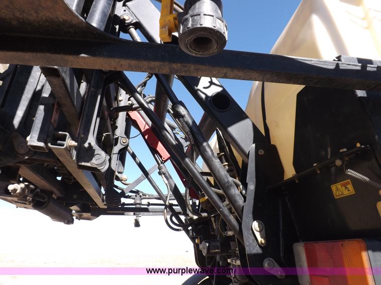 image for item K3199 2013 SpraCoupe 4460 self-propelled sprayer