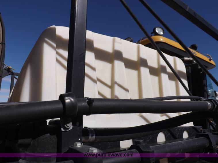 image for item K3199 2013 SpraCoupe 4460 self-propelled sprayer