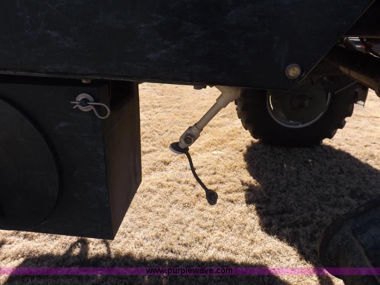 image for item K3199 2013 SpraCoupe 4460 self-propelled sprayer