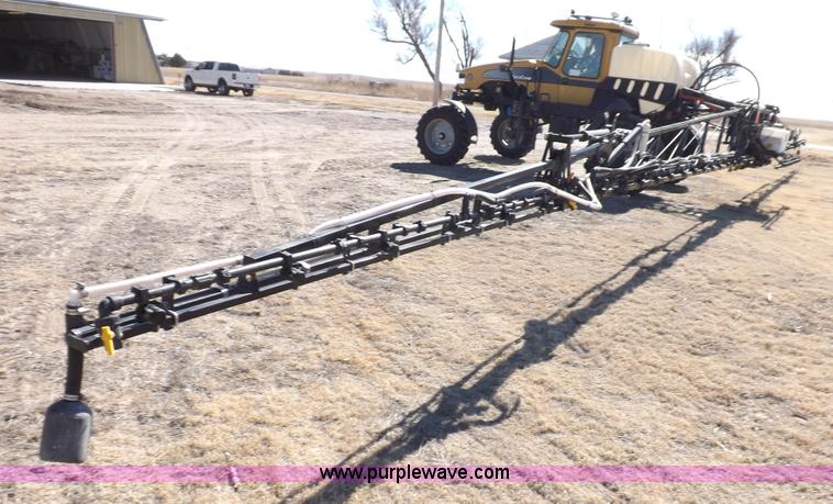 image for item K3199 2013 SpraCoupe 4460 self-propelled sprayer