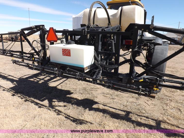 image for item K3199 2013 SpraCoupe 4460 self-propelled sprayer