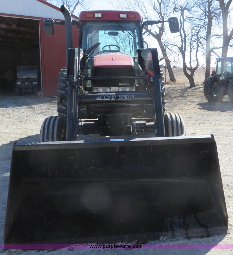image for item K7085 2002 Case IH MX110 tractor
