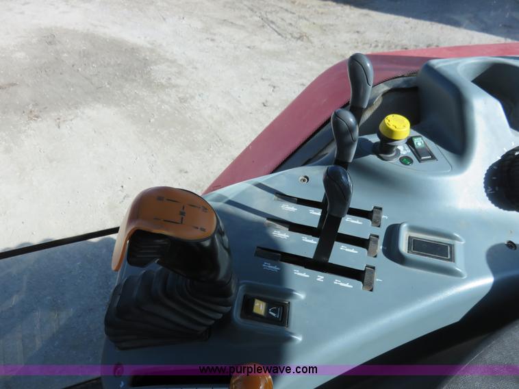 image for item K7085 2002 Case IH MX110 tractor