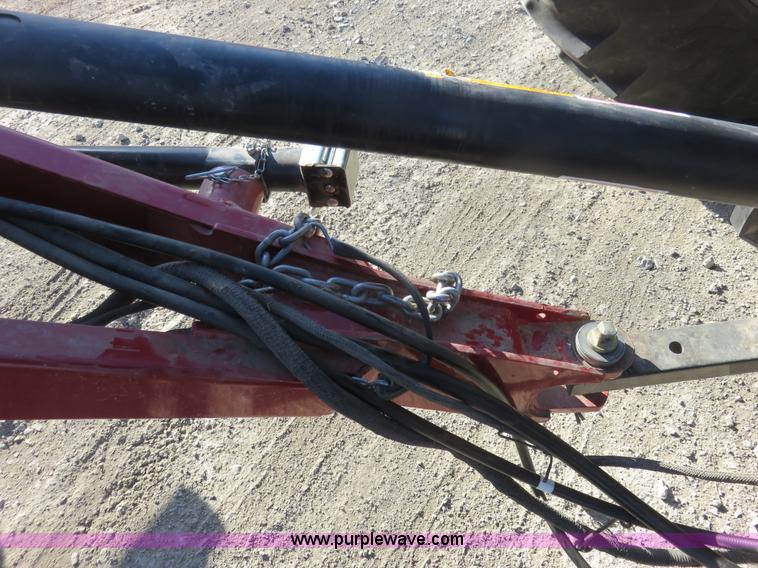 image for item K7086 2009 New Holland BR7070 round baler