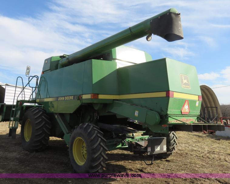 image for item K7184 1993 John Deere 9500 RWA combine