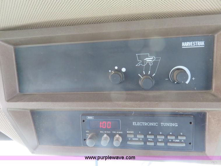 image for item K7184 1993 John Deere 9500 RWA combine