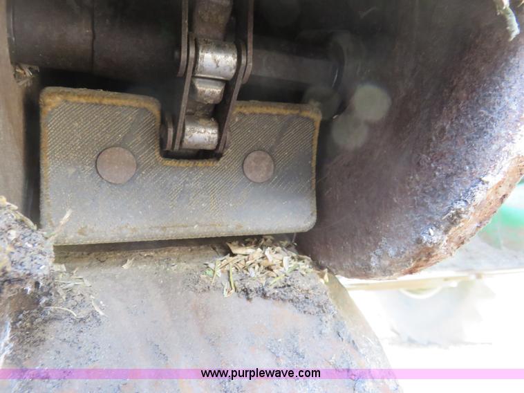 image for item K7184 1993 John Deere 9500 RWA combine