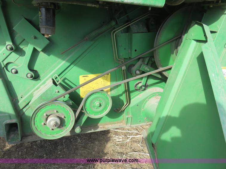 image for item K7184 1993 John Deere 9500 RWA combine