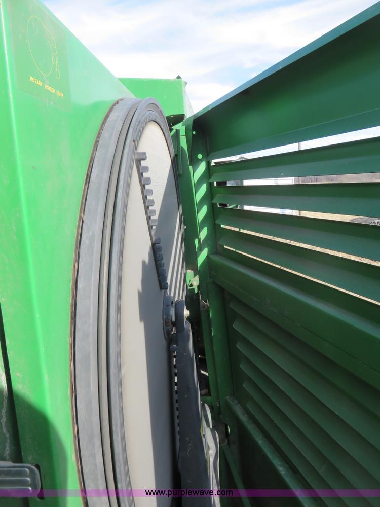 image for item K7184 1993 John Deere 9500 RWA combine