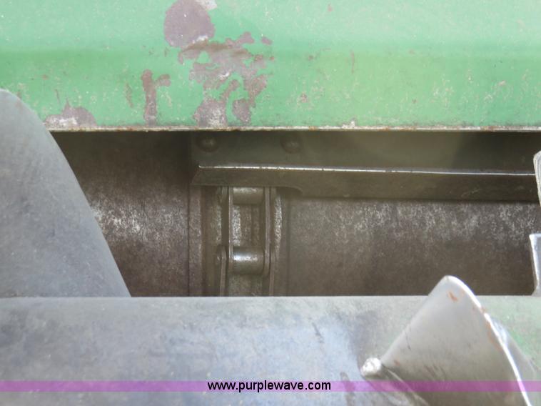 image for item K7184 1993 John Deere 9500 RWA combine