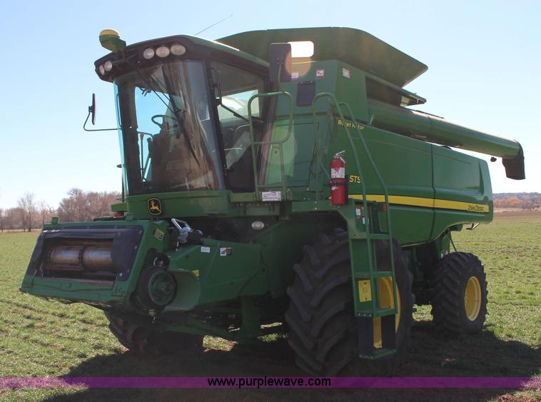 image for item L6597 2009 John Deere 9770 STS combine