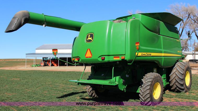 image for item L6597 2009 John Deere 9770 STS combine