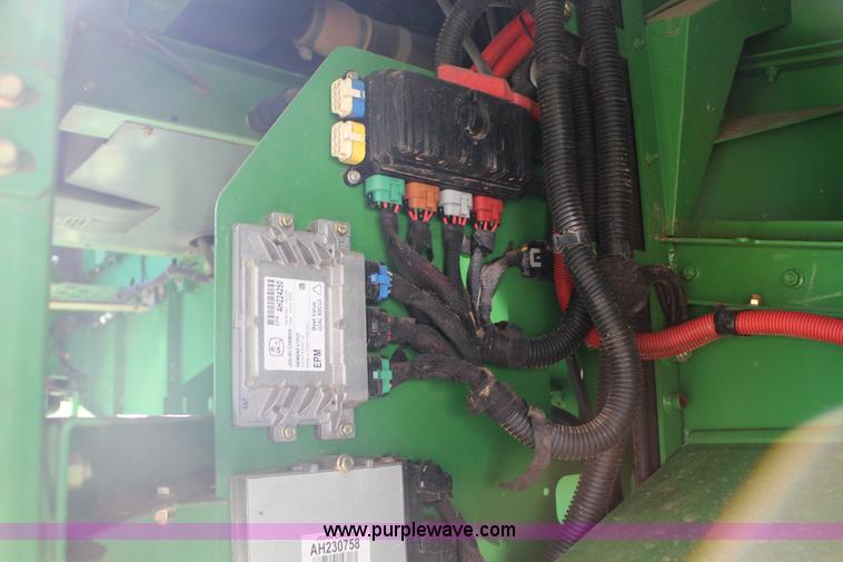 image for item L6597 2009 John Deere 9770 STS combine