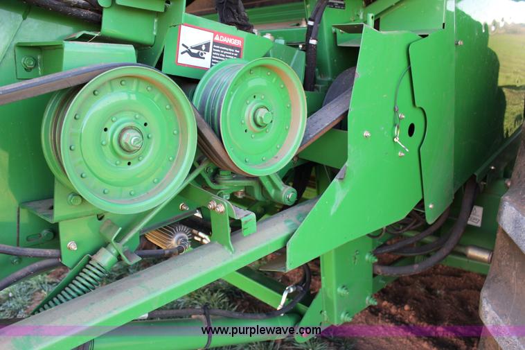 image for item L6597 2009 John Deere 9770 STS combine