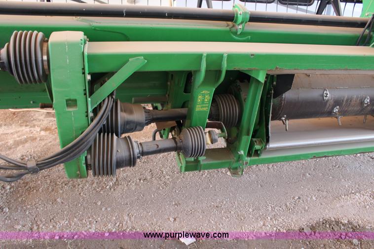 image for item L6598 2010 John Deere 635D Hydrafloat draper head