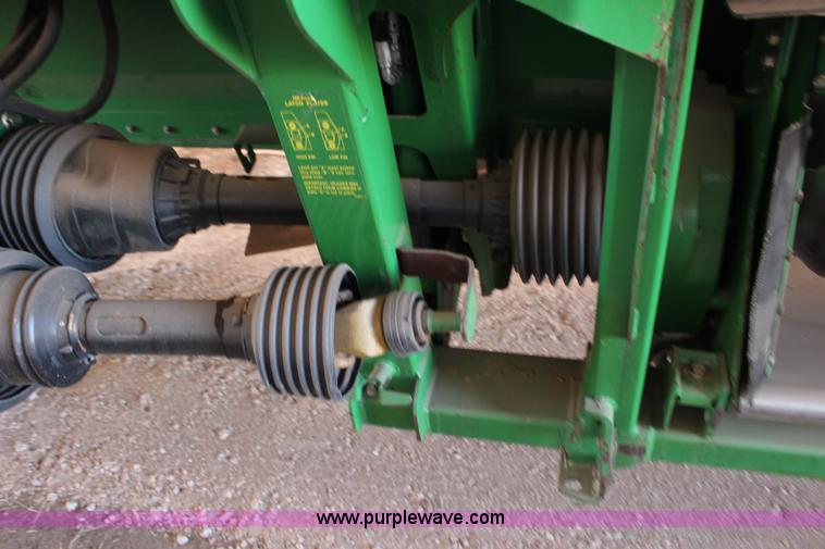 image for item L6598 2010 John Deere 635D Hydrafloat draper head