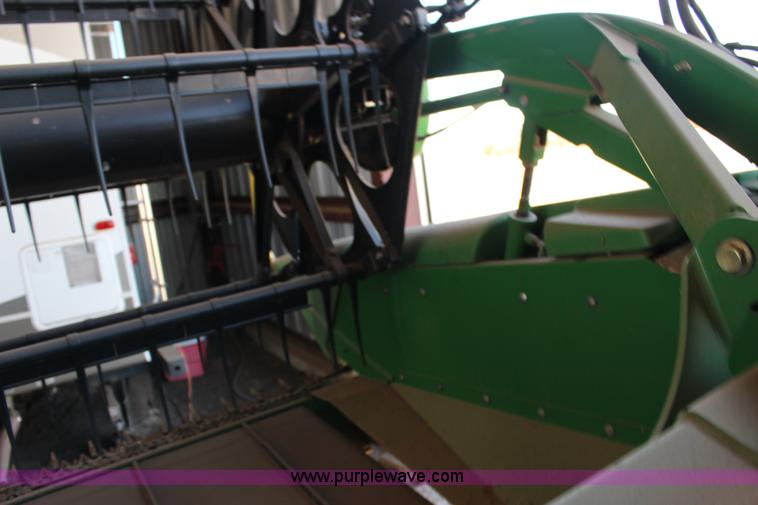 image for item L6598 2010 John Deere 635D Hydrafloat draper head