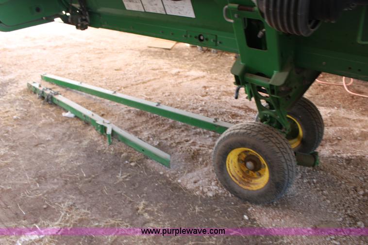 image for item L6598 2010 John Deere 635D Hydrafloat draper head