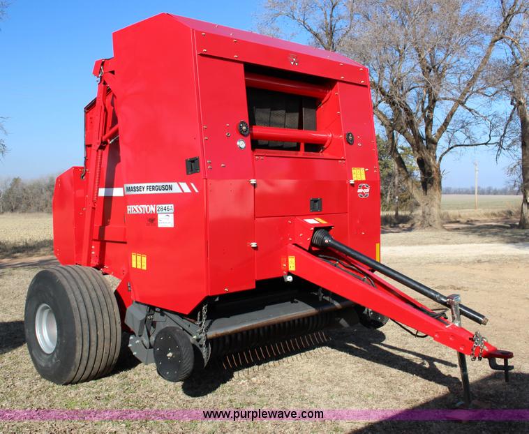 image for item L6602 2011 Massey Ferguson Hesston 2846A round baler