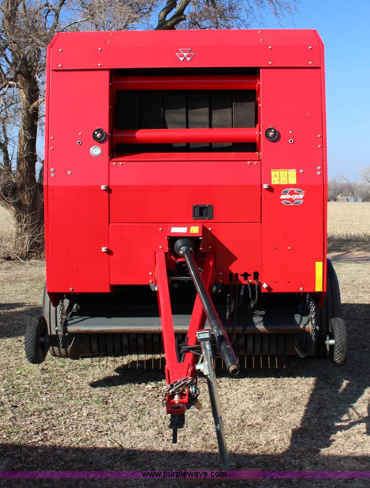 image for item L6602 2011 Massey Ferguson Hesston 2846A round baler