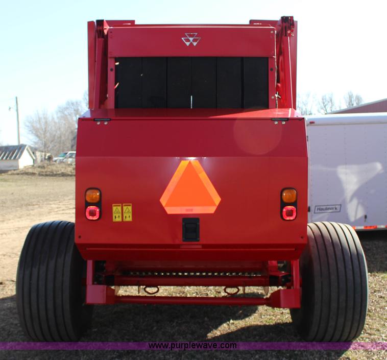 image for item L6602 2011 Massey Ferguson Hesston 2846A round baler