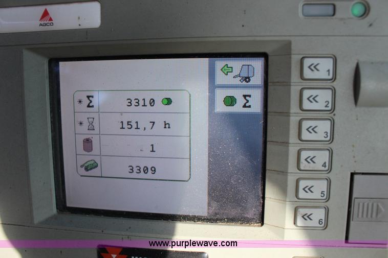 image for item L6602 2011 Massey Ferguson Hesston 2846A round baler