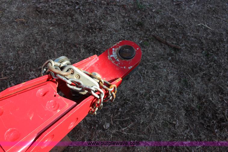 image for item L6602 2011 Massey Ferguson Hesston 2846A round baler