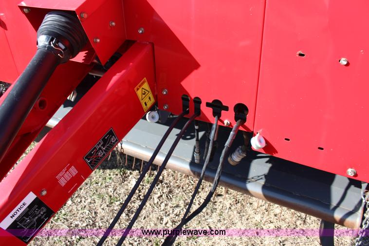 image for item L6602 2011 Massey Ferguson Hesston 2846A round baler