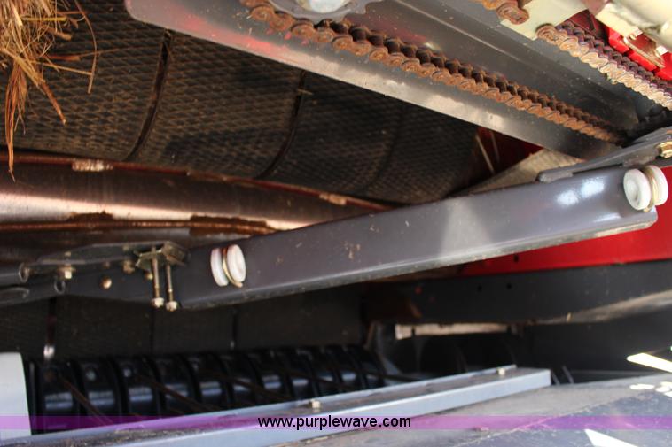 image for item L6602 2011 Massey Ferguson Hesston 2846A round baler