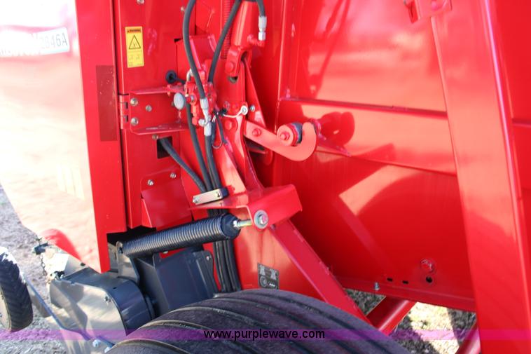 image for item L6602 2011 Massey Ferguson Hesston 2846A round baler