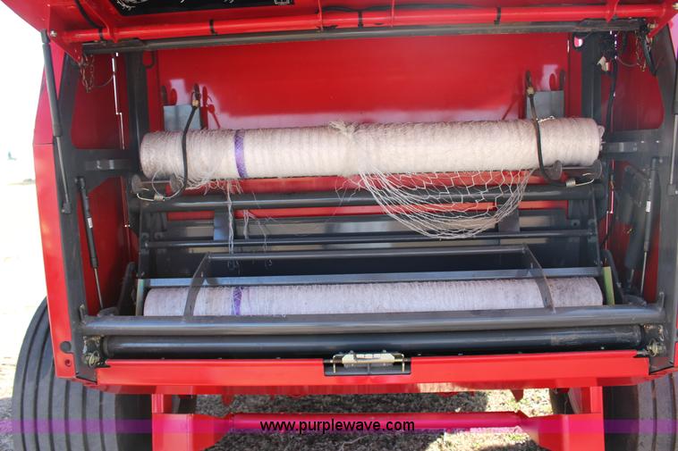 image for item L6602 2011 Massey Ferguson Hesston 2846A round baler