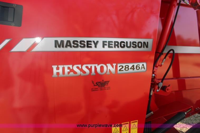 image for item L6602 2011 Massey Ferguson Hesston 2846A round baler