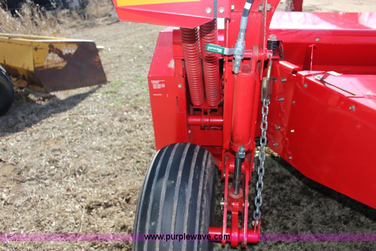 image for item L6607 2010 Massey Ferguson Hesston 1372 12' rotary discbine mower