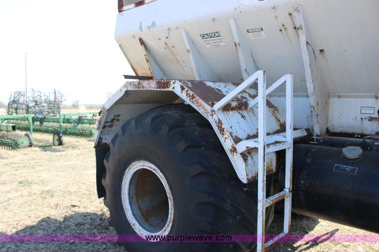 image for item L6613 1978 GMC 7500 Big Wheels applicator
