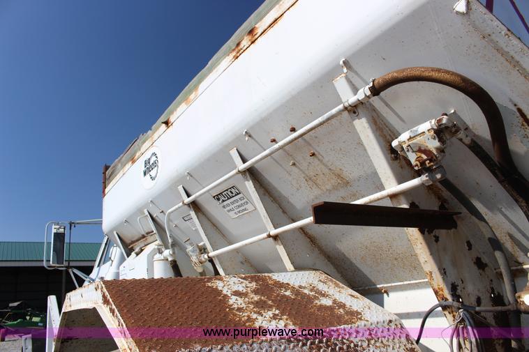 image for item L6613 1978 GMC 7500 Big Wheels applicator