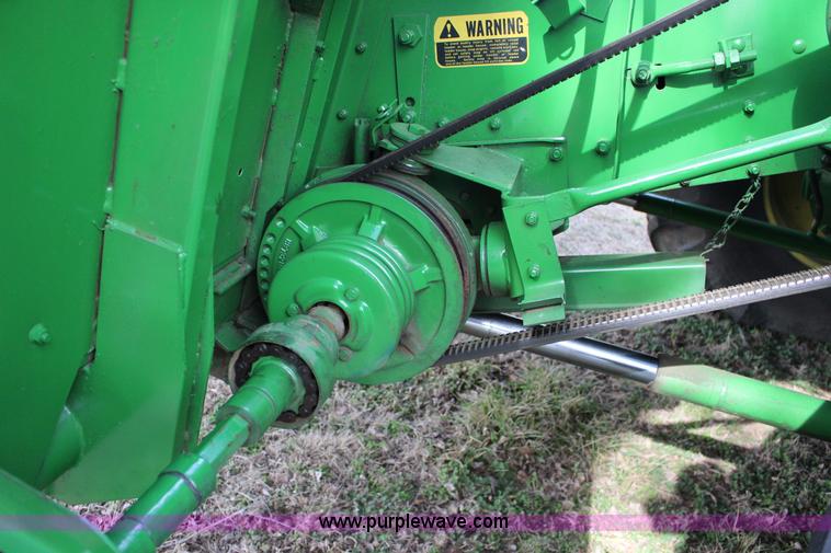 image for item L6620 1980 John Deere 7720 Turbo combine