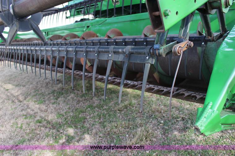 image for item L6620 1980 John Deere 7720 Turbo combine