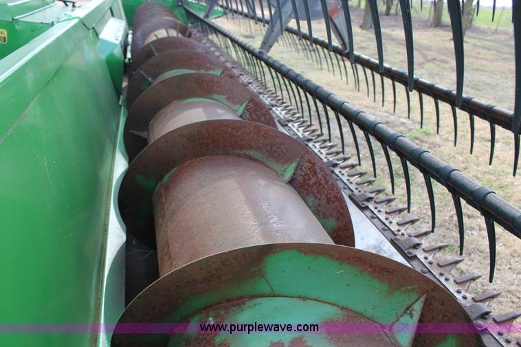 image for item L6620 1980 John Deere 7720 Turbo combine