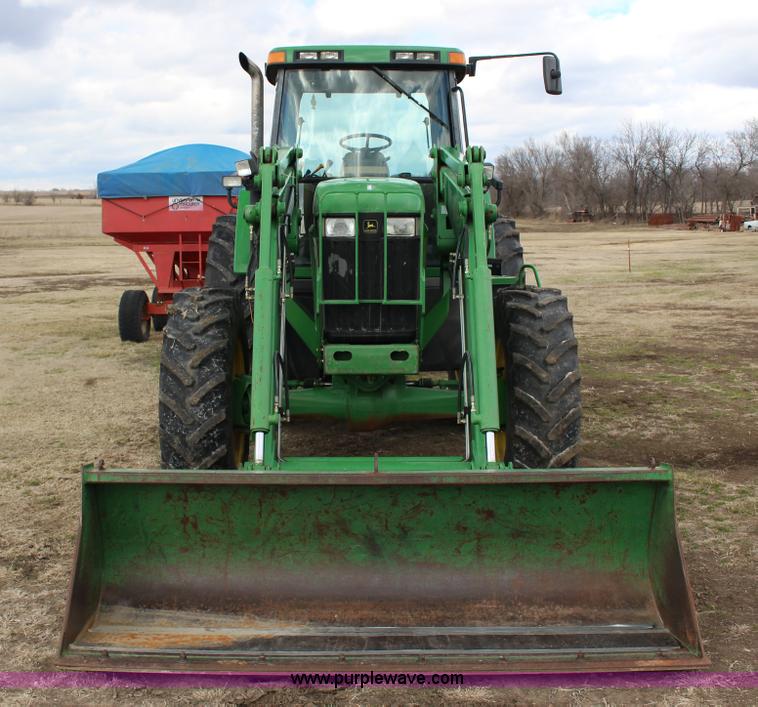 image for item L6635 2001 John Deere 7710 MFWD tractor