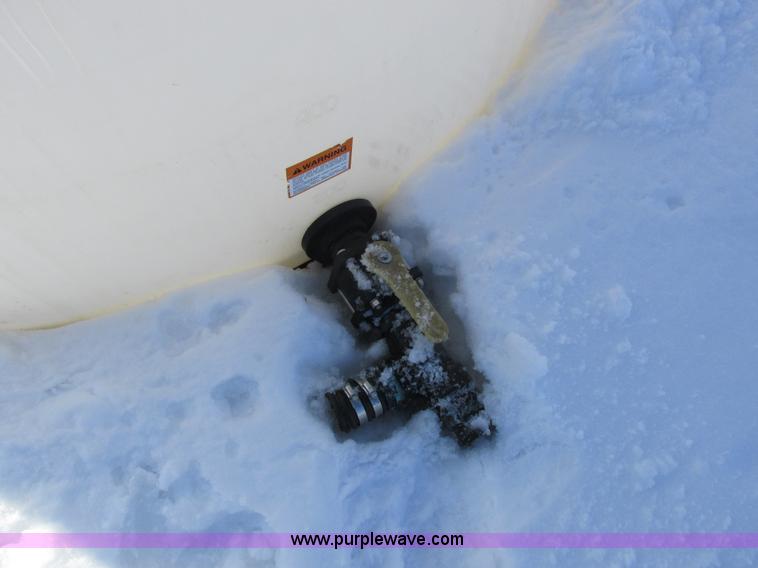 image for item Z9618 (2) water tanks