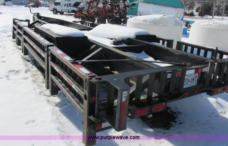 image for item Z9619 2006 Behnke Enterprises ag equipment trailer