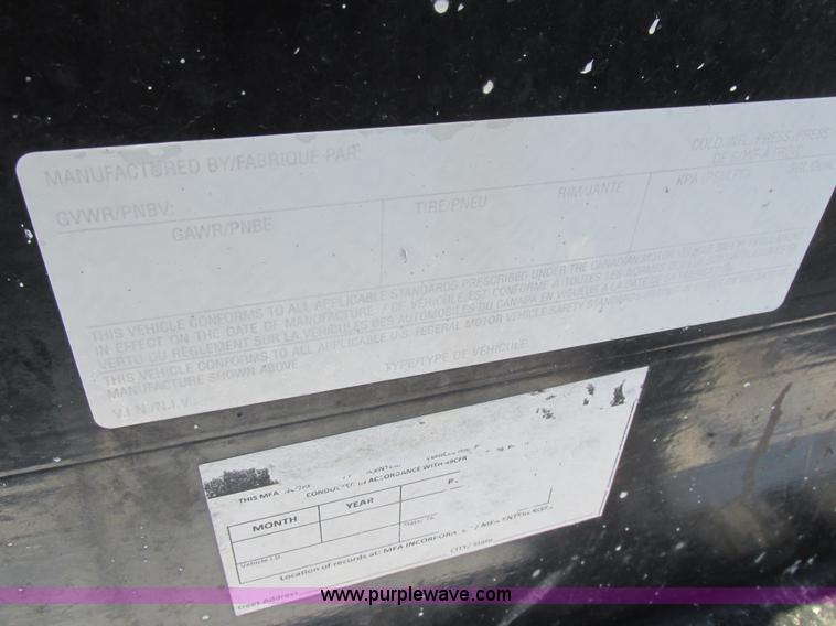 image for item Z9619 2006 Behnke Enterprises ag equipment trailer