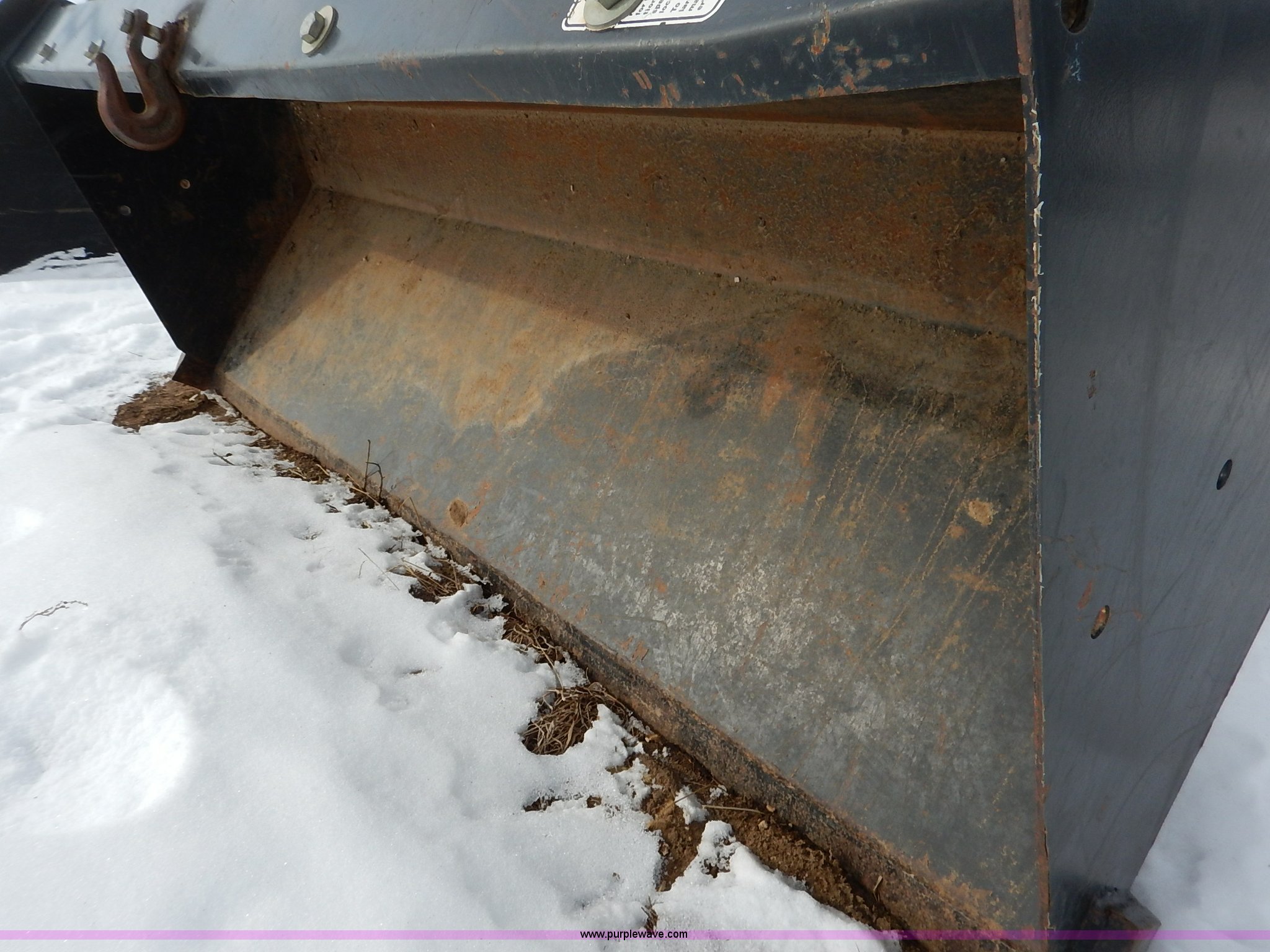 Bush Hog 2246QT loader in Manhattan, KS Item I5107 sold Purple Wave