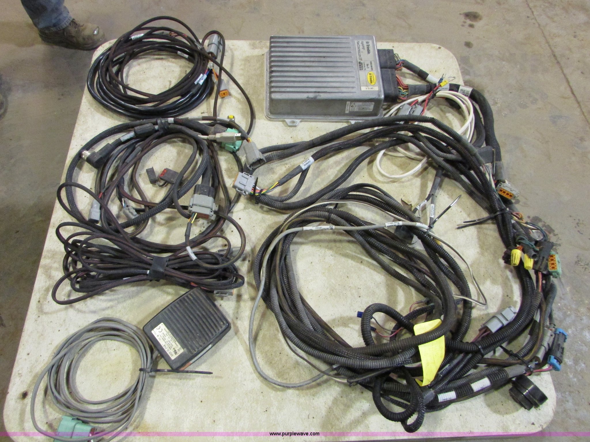 Trimble Ag GPS Nav Controller II in Geddes, SD Item I6661 sold