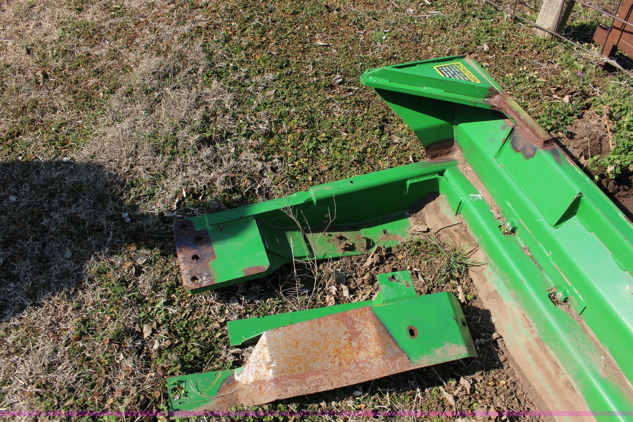 John Deere single point header hookup in Conway Springs, KS Item